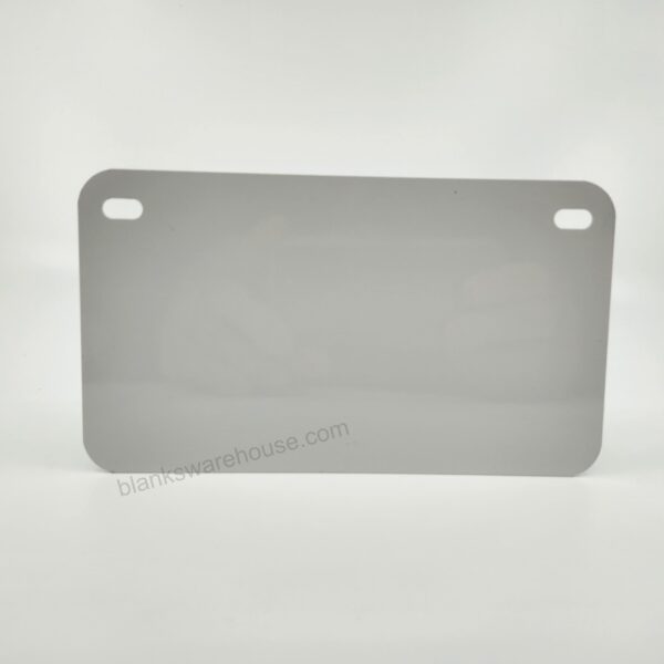 A rectangle Shape Aluminum plate with some magnet
